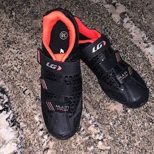 MultiAirFlex cycling shoes, sz38 (7), gently used